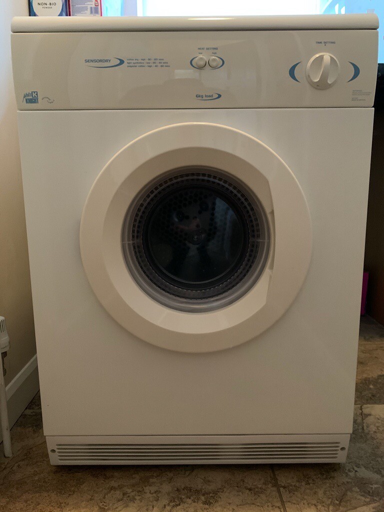 White Knight Tumble Dryer with Sensordry. | in Chippenham, Wiltshire