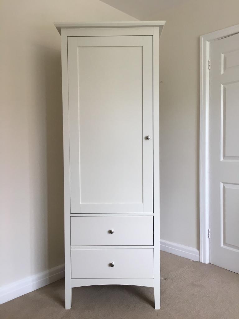 Hastings Ivory Single Wardrobe M S In Wargrave Berkshire