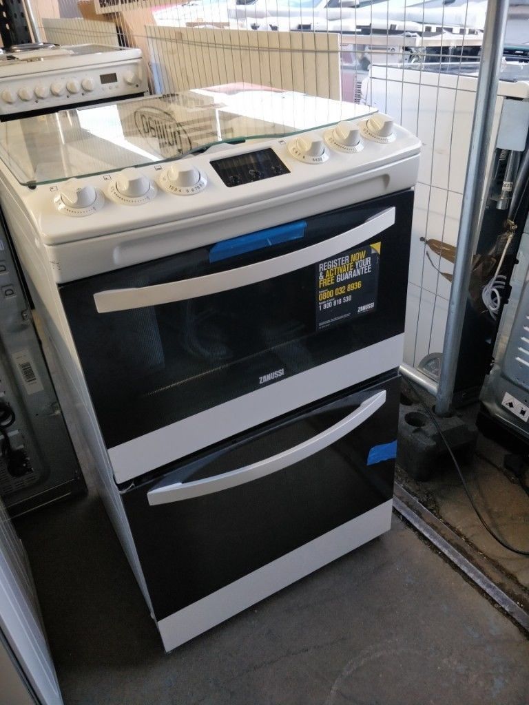 Zanussi Gas Cooker (55cm) *ExDisplay* (12 Month Warranty) in