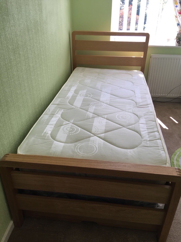 Woodstock 3ft Single Wooden Bed Frame With Guess Bed Underneath