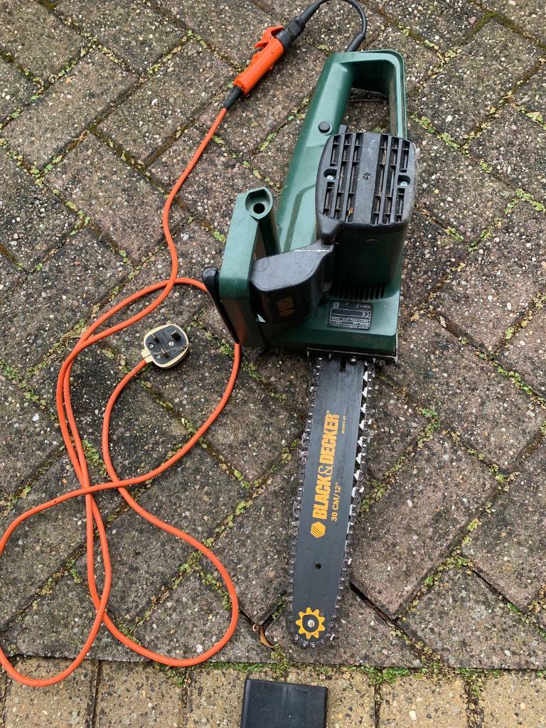 Black and Decker electric chainsaw in Newark, Nottinghamshire Gumtree