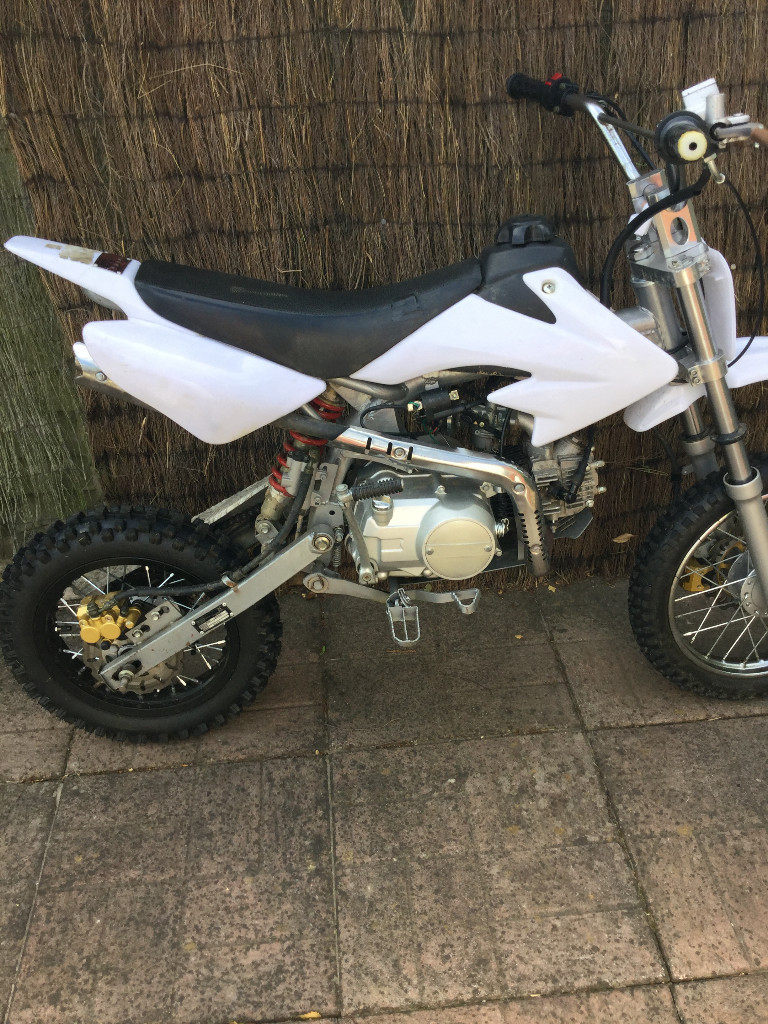 Dirt Bike 100cc 4 Stroke Speed in Rotherham, South