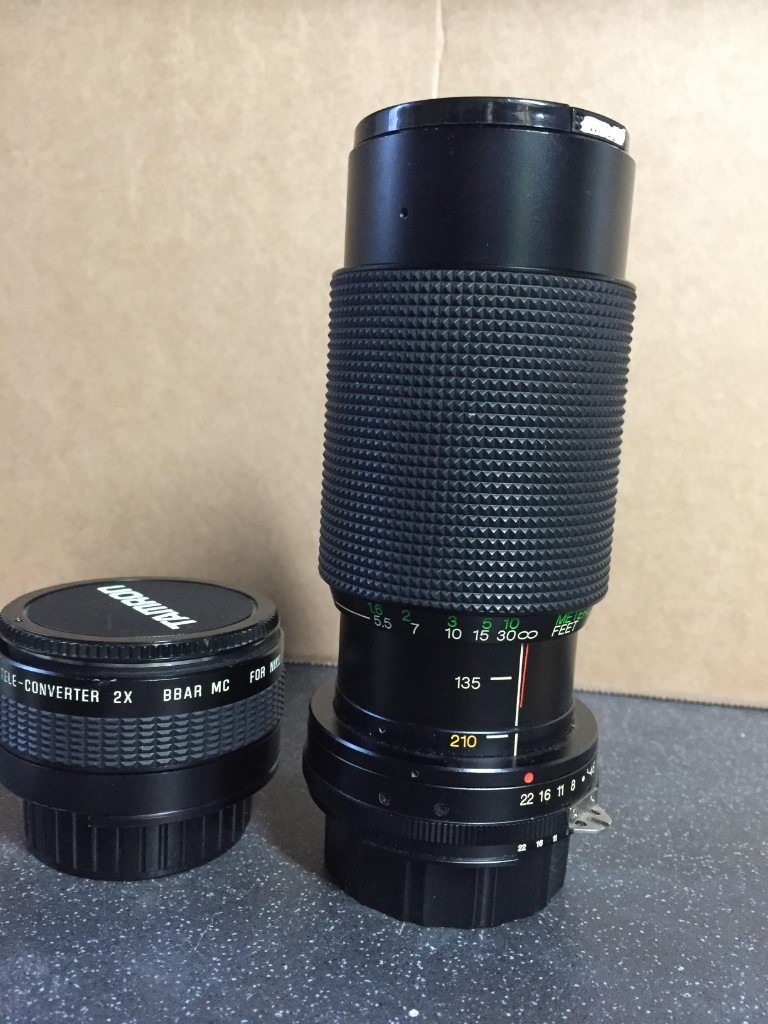 NIKON Fit Vivitar 70210mm Macro Zoom Lens + Tamron 2X Teleconverter