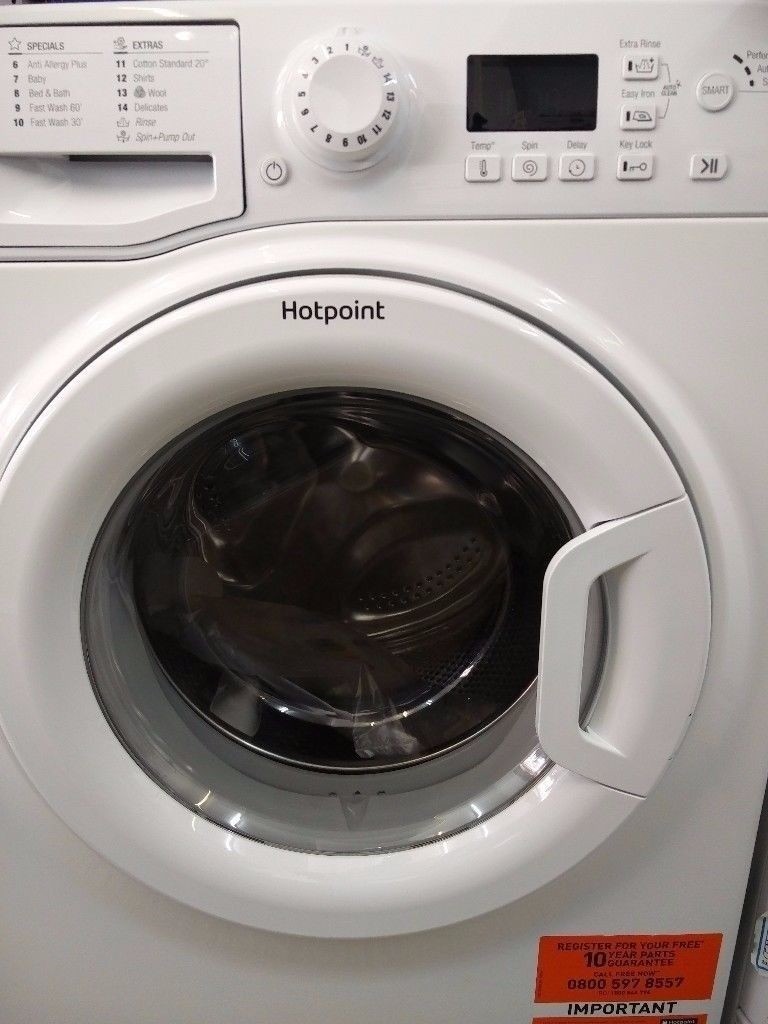 [ExDisplay] HOTPOINT Washing Machine (9 kg SMART A++) WMFUG942 White