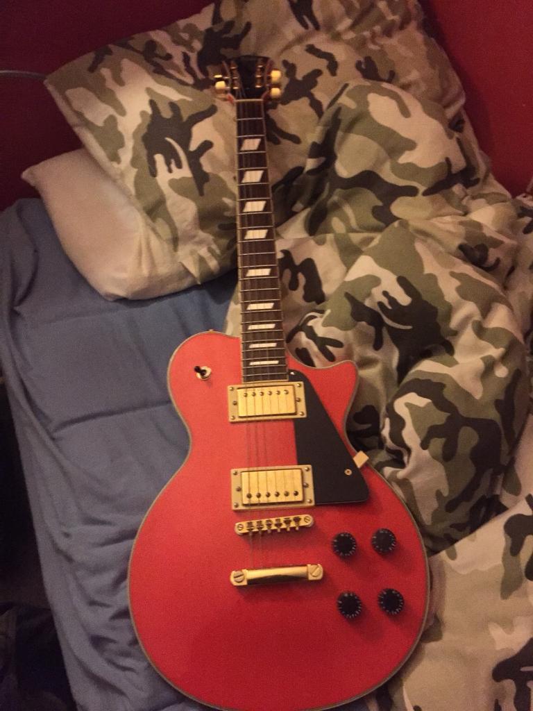 Johnson Les Paul guitar in Shenley Church End, Buckinghamshire Gumtree