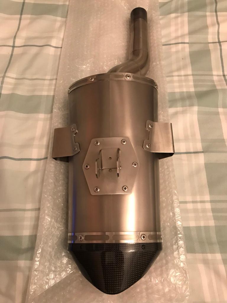 Triumph Daytona 675 Arrow Exhaust and Baffle A9600199 200612 Mint