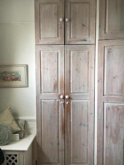 Job Lot Solid Pine Wardrobe Doors X 16 In Croydon London