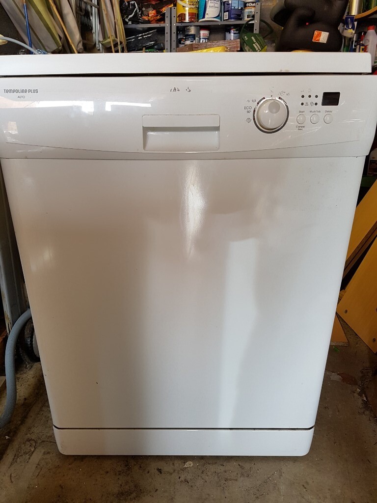 Zanussi Dishwasher, white full size in Rugby, Warwickshire Gumtree