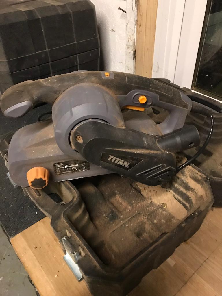Titan belt sander 900w in Crediton, Devon Gumtree