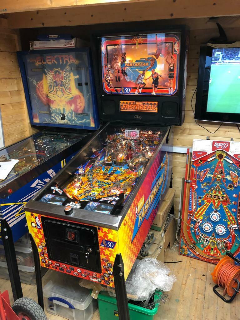 NBA Fastbreak Pinball machine + other pinballs in Southampton