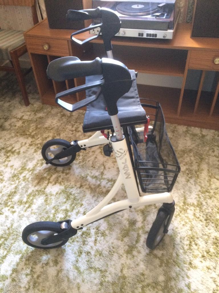 Dolomite Jazz As New Rollator 4 wheels, seat and basket in Falkirk