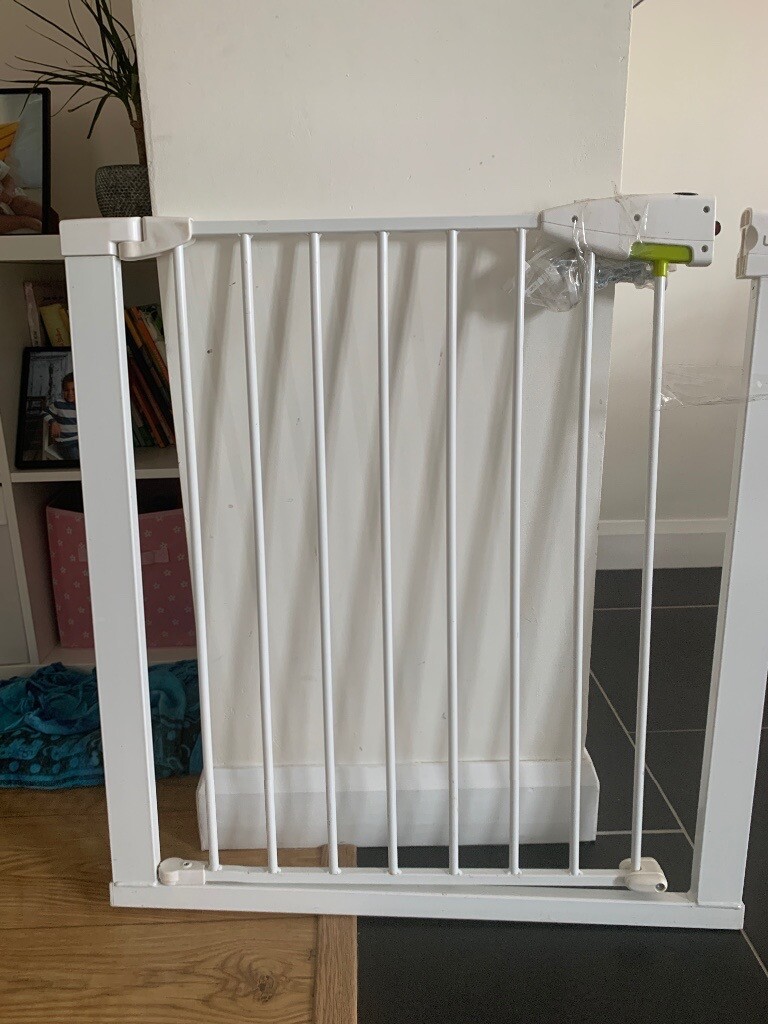 Baby gate Lindam in Welling, London Gumtree