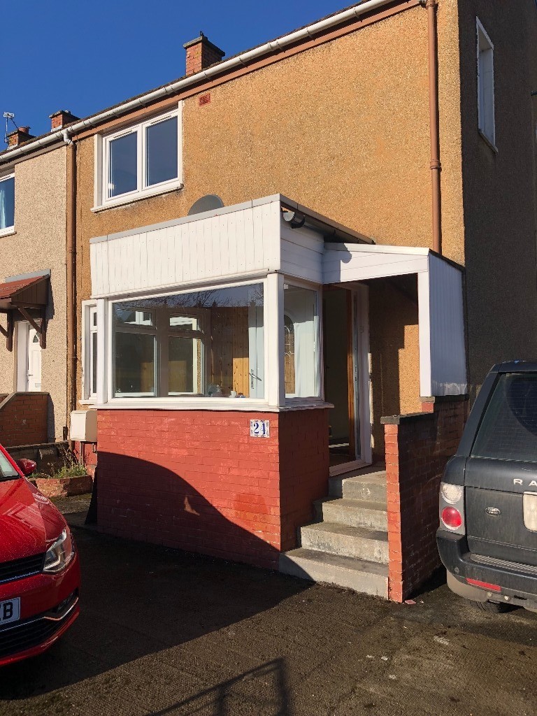 24 Dolphin Gardens West, Edinburgh, EH14 5RE in Currie, Edinburgh