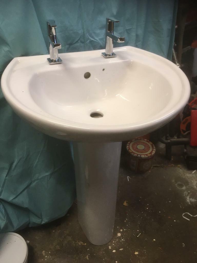 Wash basin / stand and tapes in Oxford, Oxfordshire Gumtree