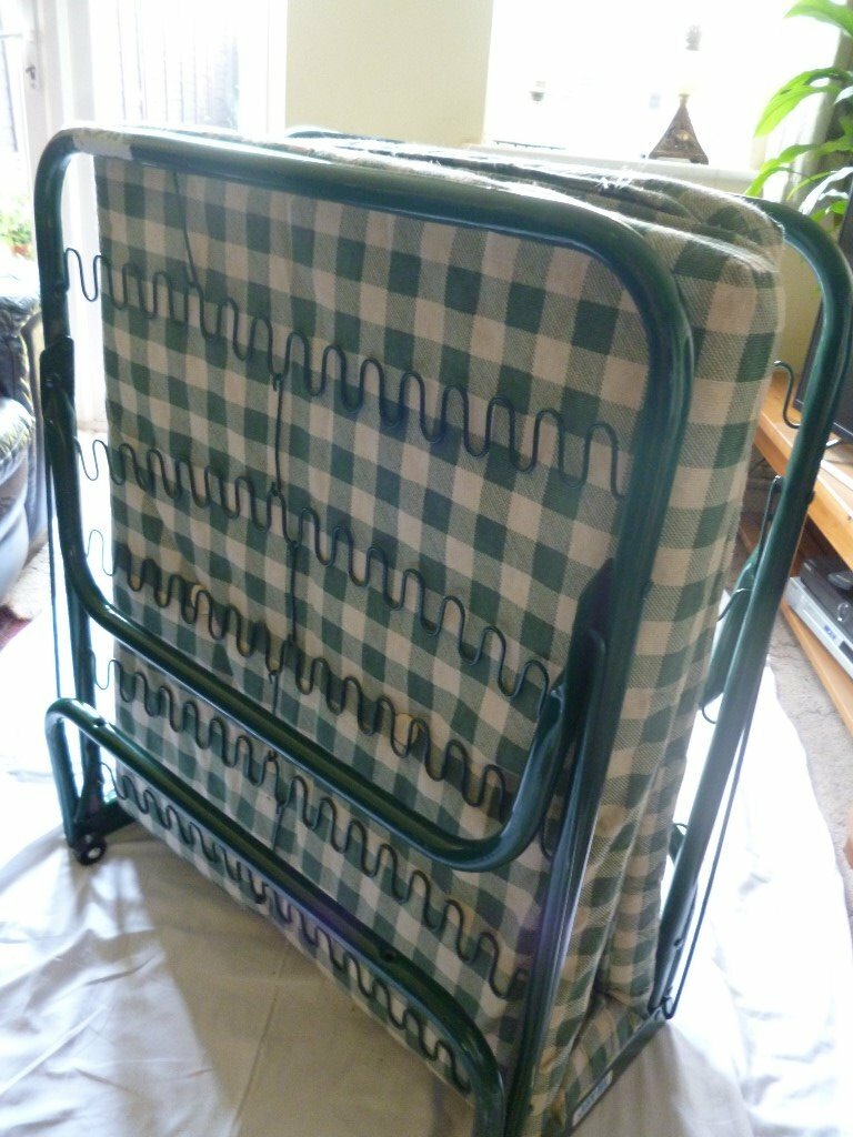 JayBe Folding Spare/ Guest Z Bed includes single mattress in Norwich