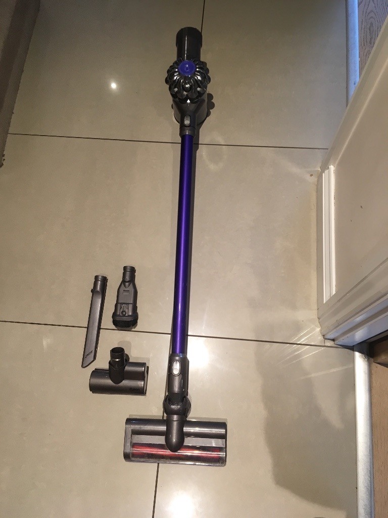 Cordless Dyson vacum in Leith, Edinburgh Gumtree