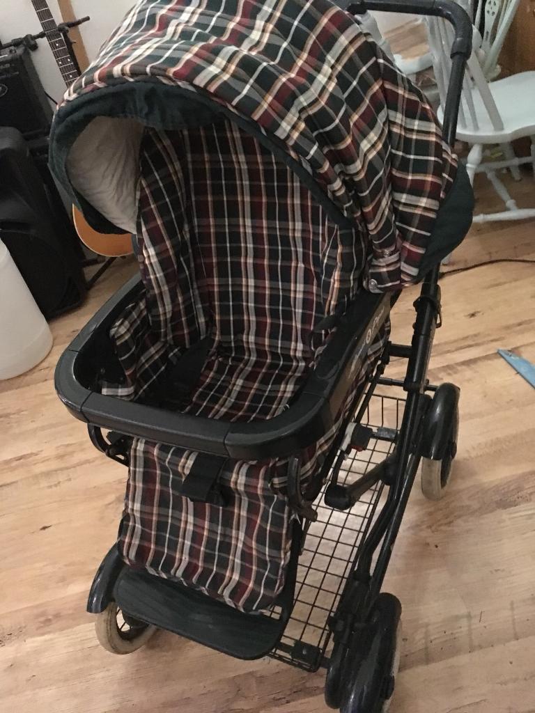 Pram interchangeable. Mamas and papas. Good condition in Ashtonon