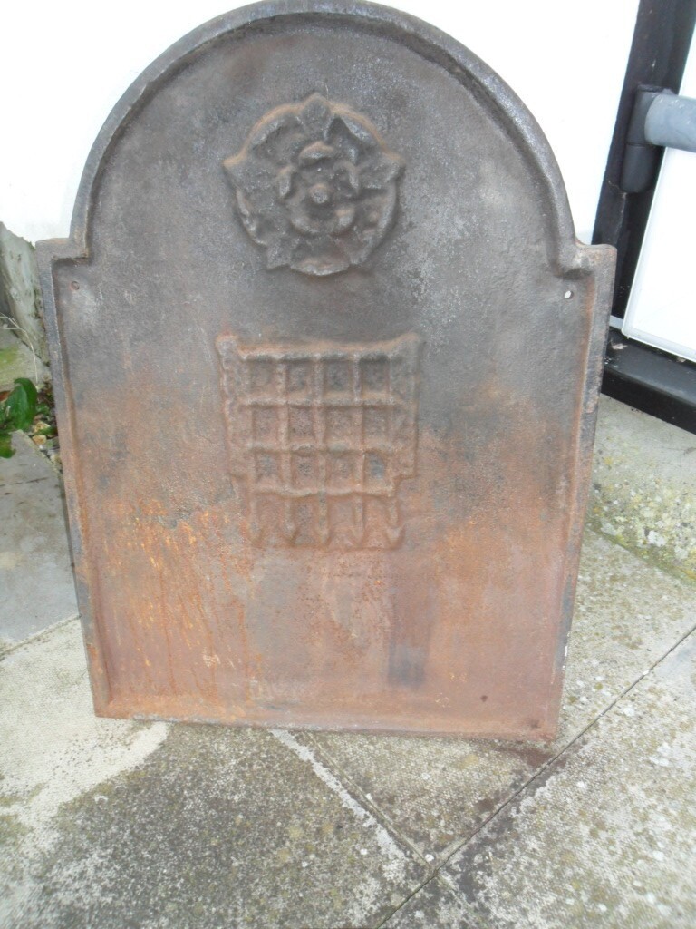 Attractive Cast Iron fireback for sale in Shaftesbury, Dorset Gumtree