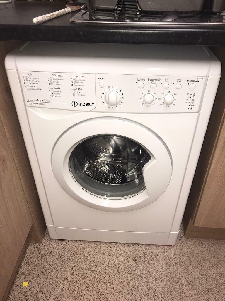 Indesit 7KG Washing Machine 1400 spin Mint condition! in Leeds, West