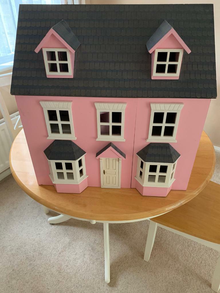 Pink dolls house in Croydon, London Gumtree