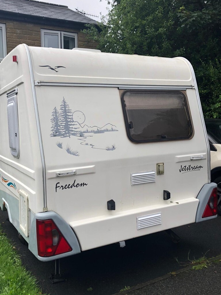 Freedom Lightweight Caravan 2 Berthreduced from £7750 for quick sale