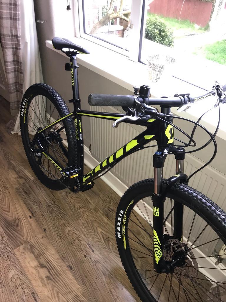 Scott Scale 980 Mountain Bike Black/Yellow Size Large in Winsford