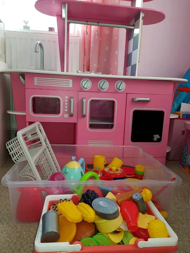 Elc wooden kitchen with loads of accessories | in Liverpool, Merseyside