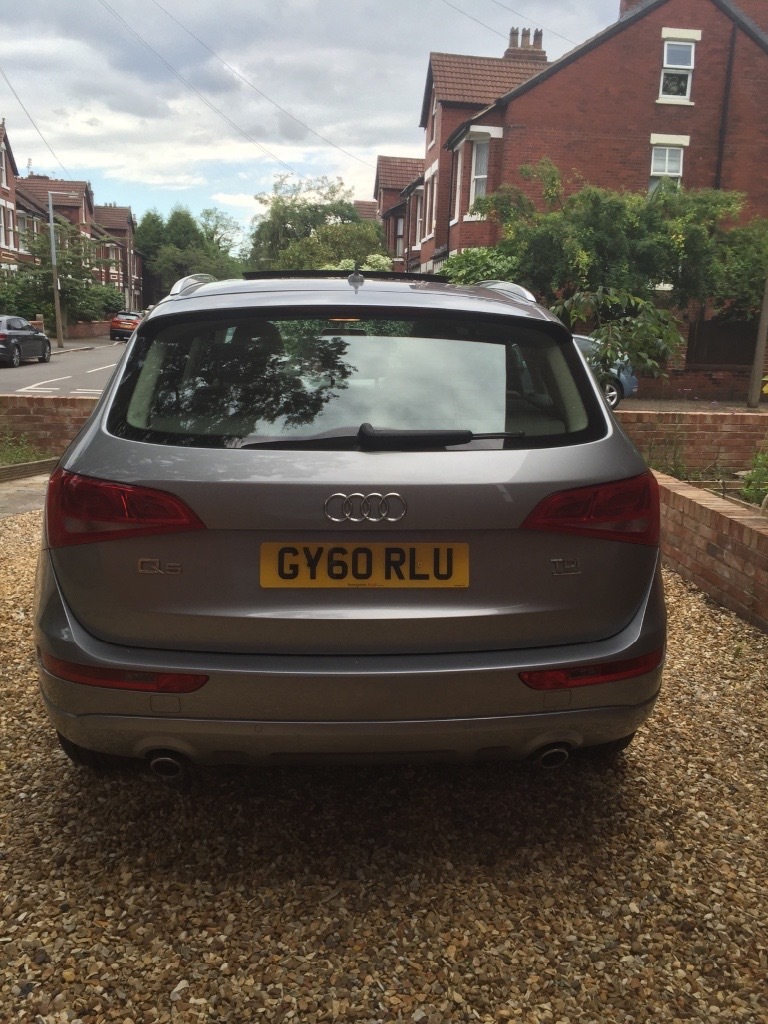 High spec AUDI Q5 Panoramic sunroof beige leather heated seats electric