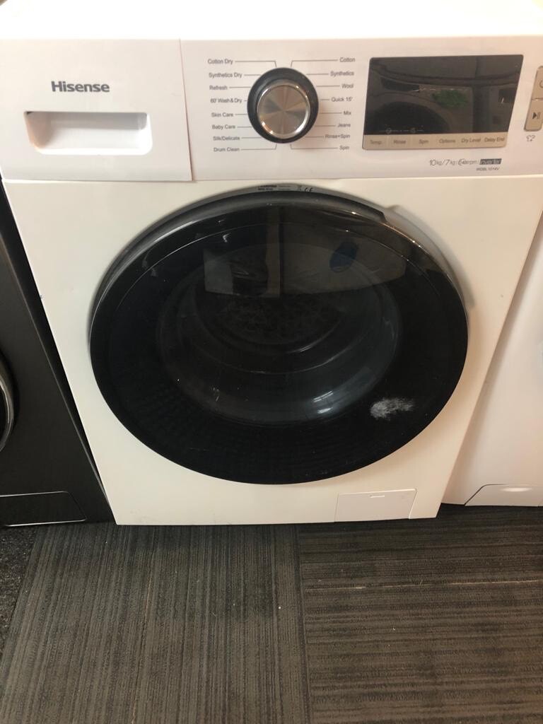 Washer dryer white HISENSE 10+7kg load 1600 spin in Wakefield, West