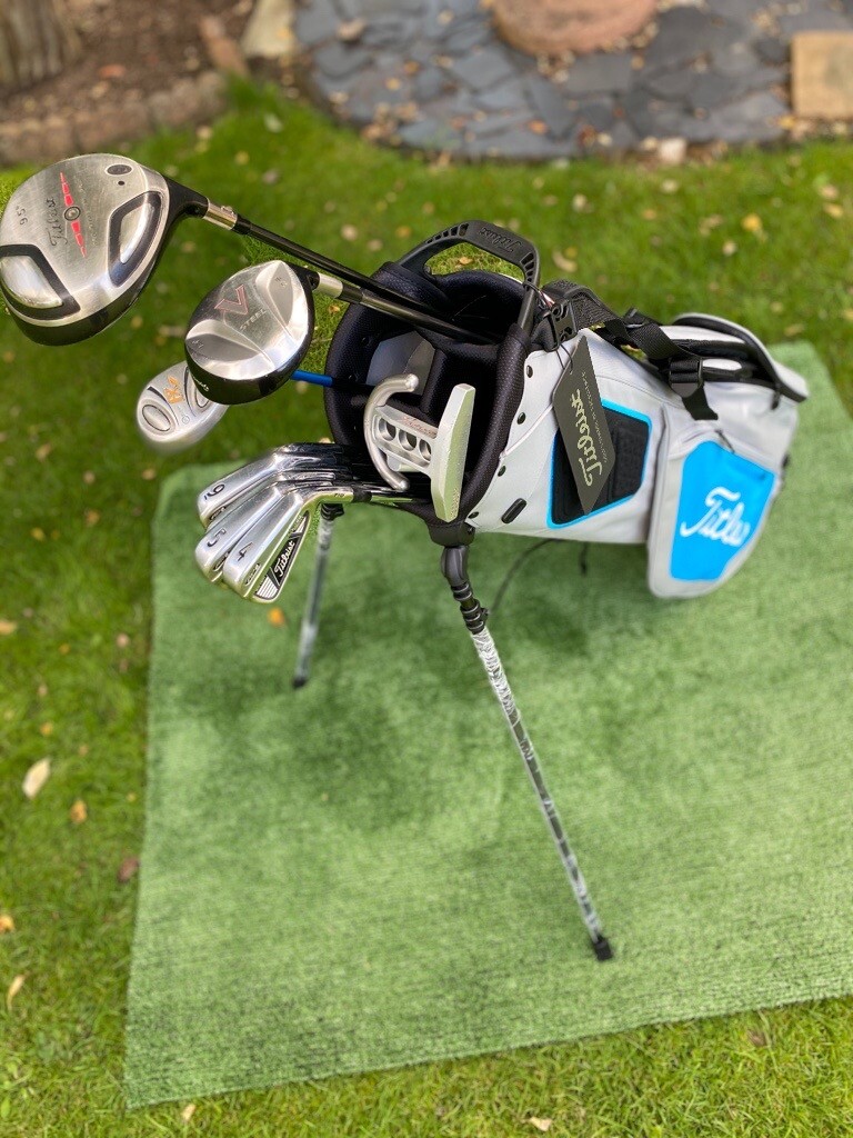 Titleist full set of golf clubs