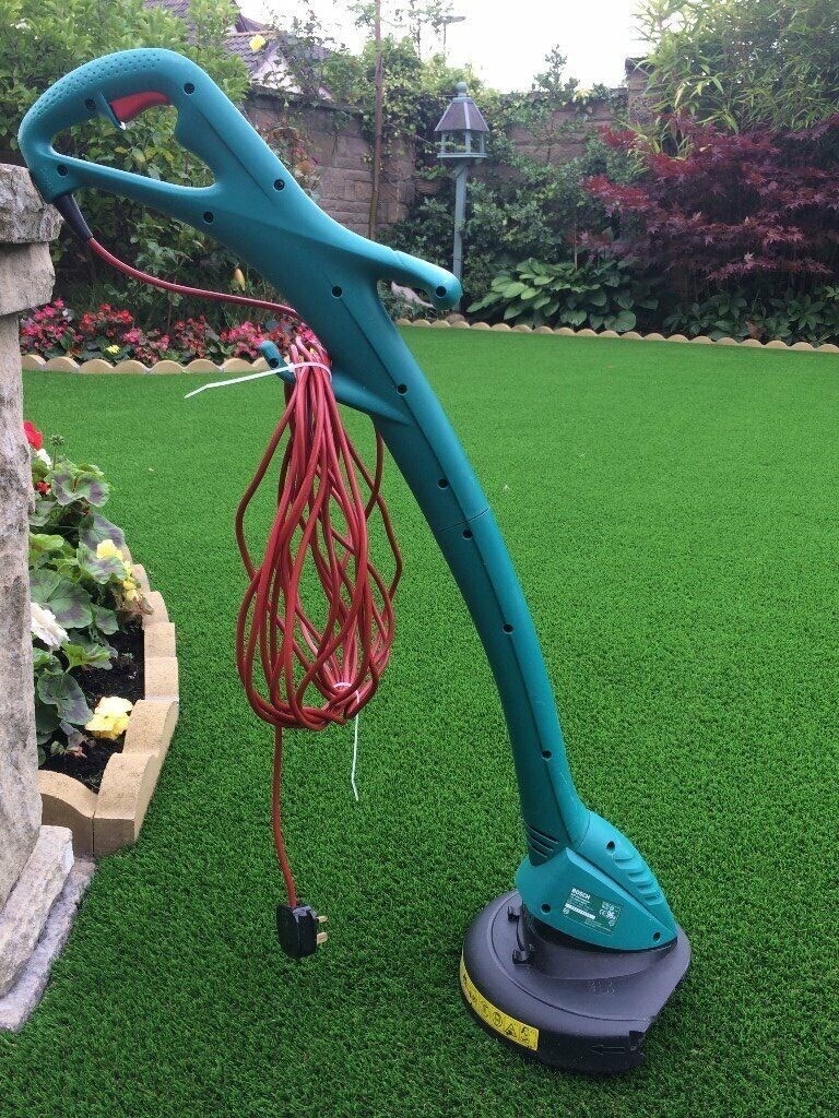 Bosch Art 26 Easytrim Grass Strimmer Powerful 300w Like New