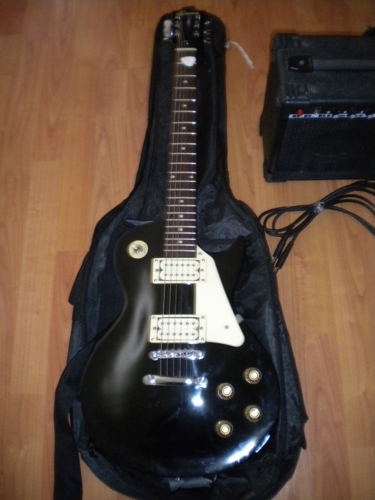 Encore Les Paul style electric guitar and Amp in Chorley, Lancashire