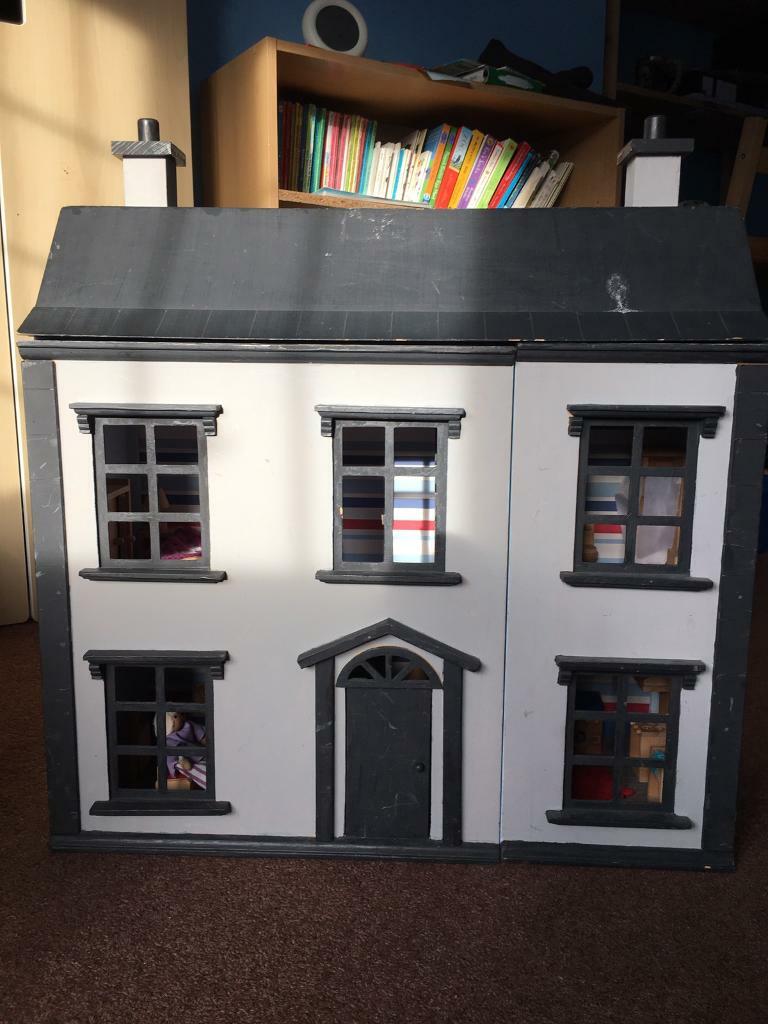 Wooden Dolls House For Sale in Sutton Coldfield, West Midlands Gumtree