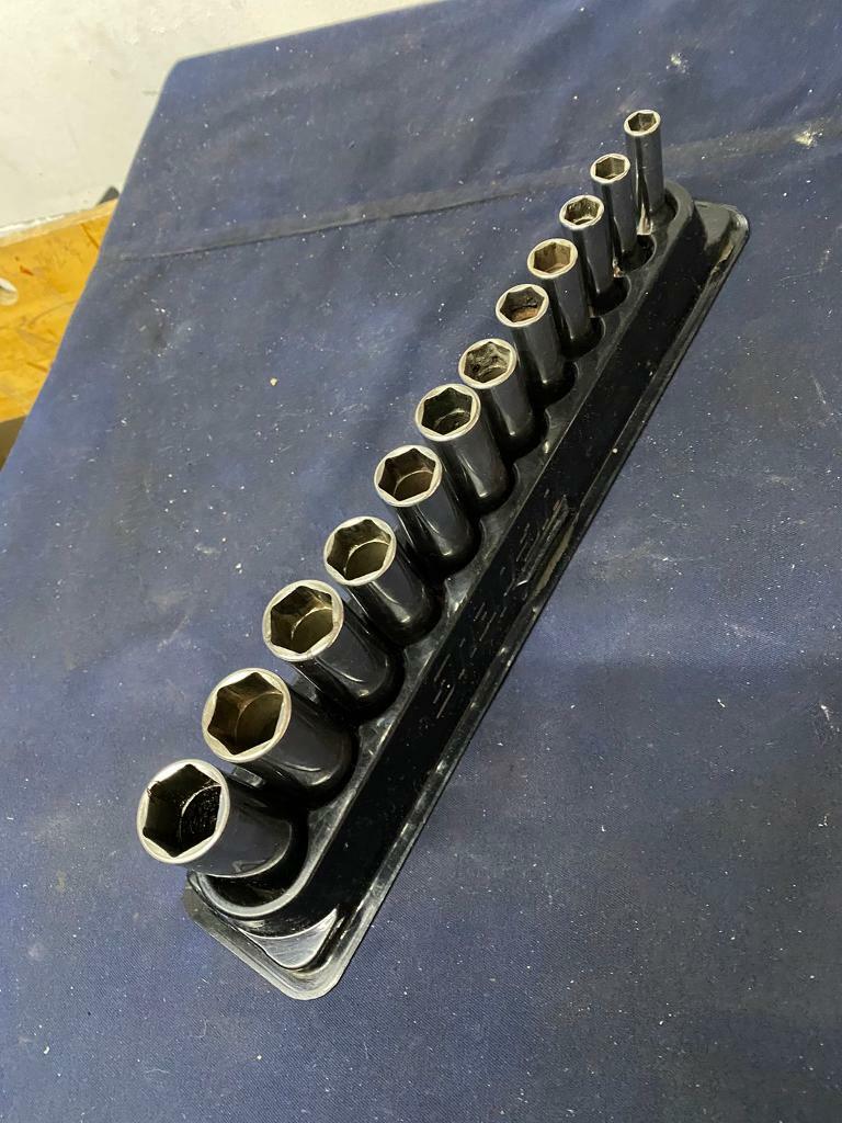 Snap on 3/8 deep sockets 819mm in tray in Barnton, Cheshire