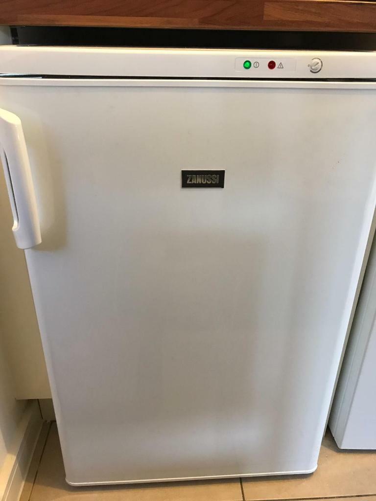 Freezer Zanussi in Formby, Merseyside Gumtree