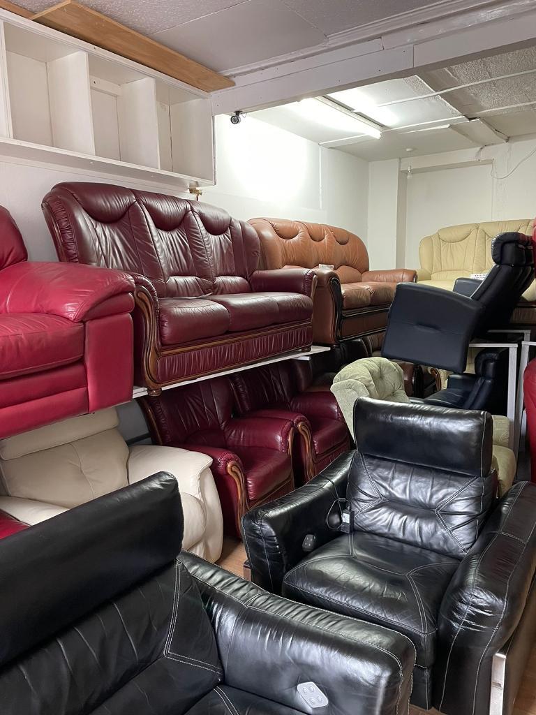 Ex gillies quality second hand leather suites in Broughty Ferry