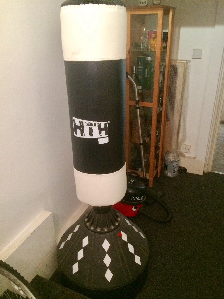 6ft Extra Heavy Duty Free Standing Punch Bag Heavy Bag In Clifton