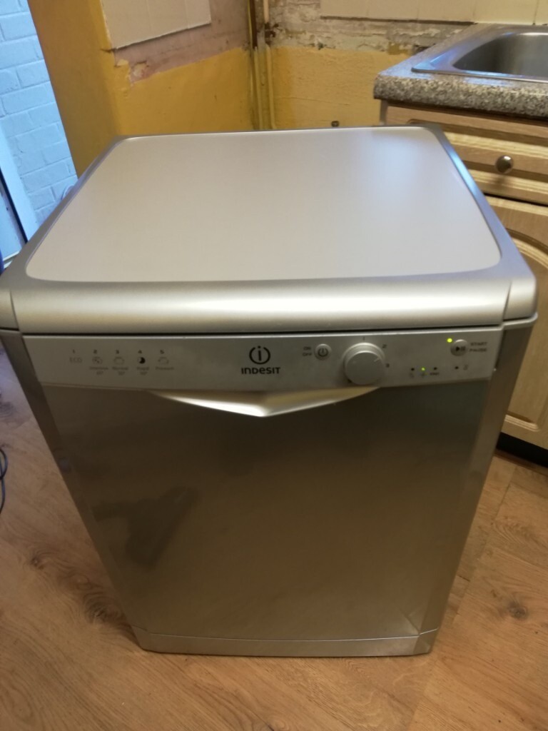 Indesit 60cm dishwasher in Liverpool, Merseyside Gumtree