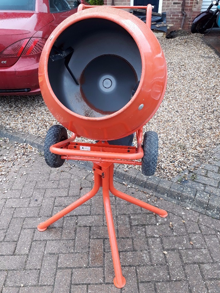 Screwfix Concrete / Cement Mixer for Sale Excellent Condition 240V