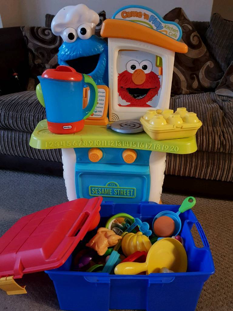 Sesame Street Interactive Kitchen Accessories In Wilnecote