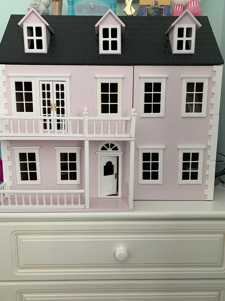 Dolls House Glenside Grange (pink) in Fforestfach, Swansea Gumtree