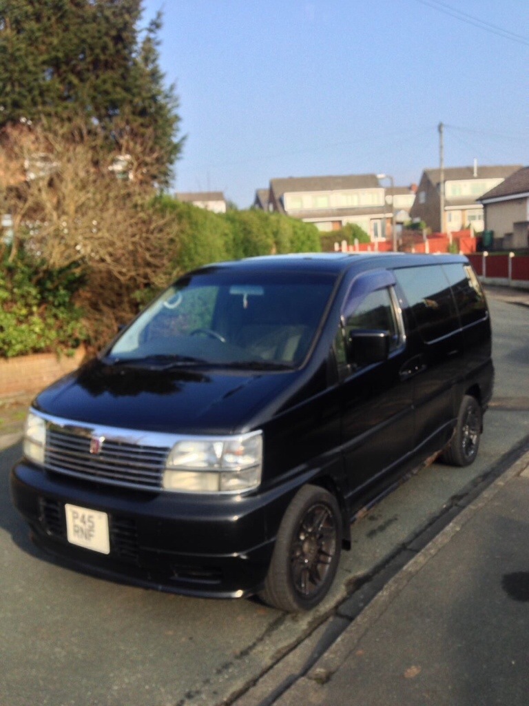 Nissan elgrand 3