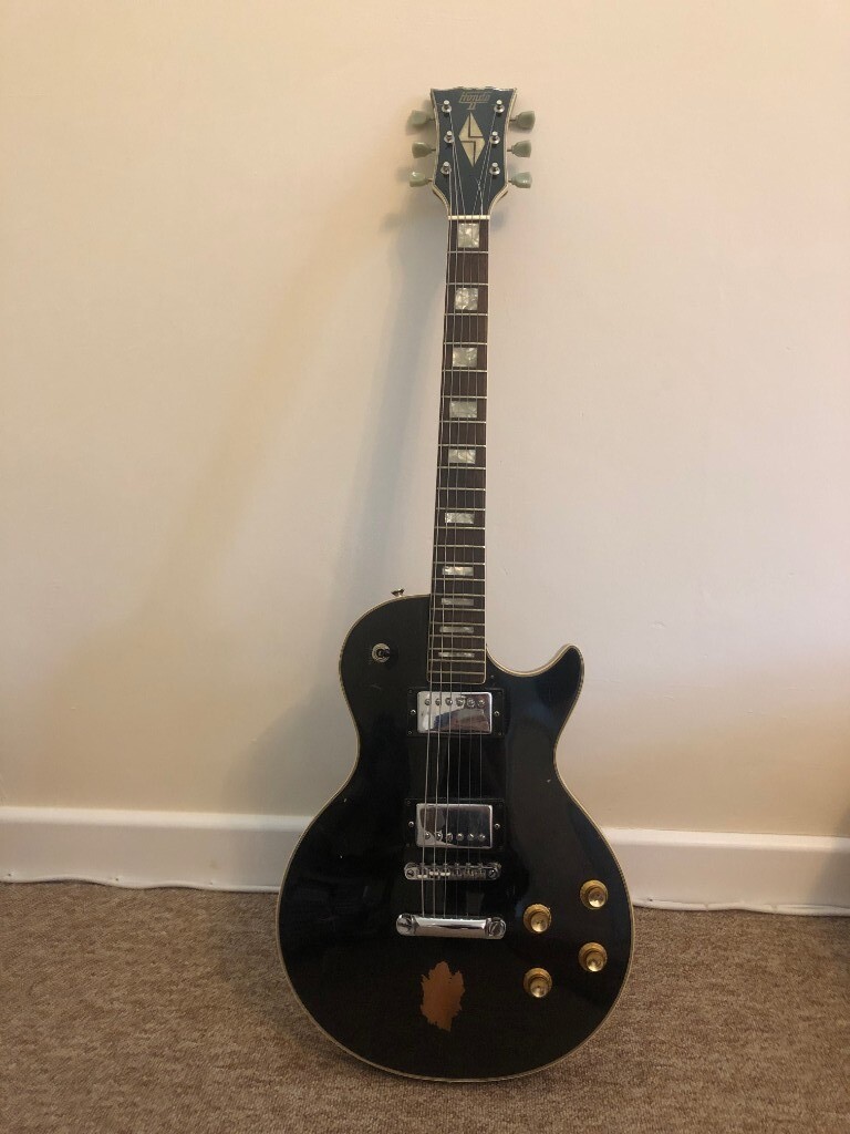 Hondo 2 Les Paul copy 80s black electric guitar in Witney