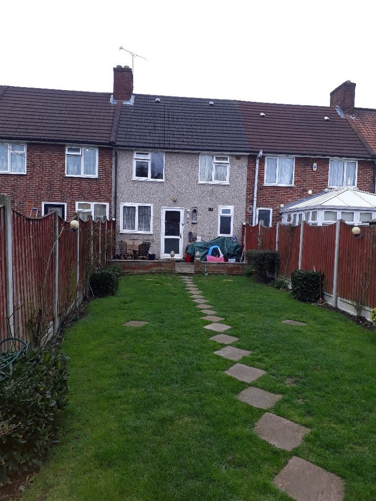 An Excellent Opportunity to Rent a Fantastic 3 Bedroom House in