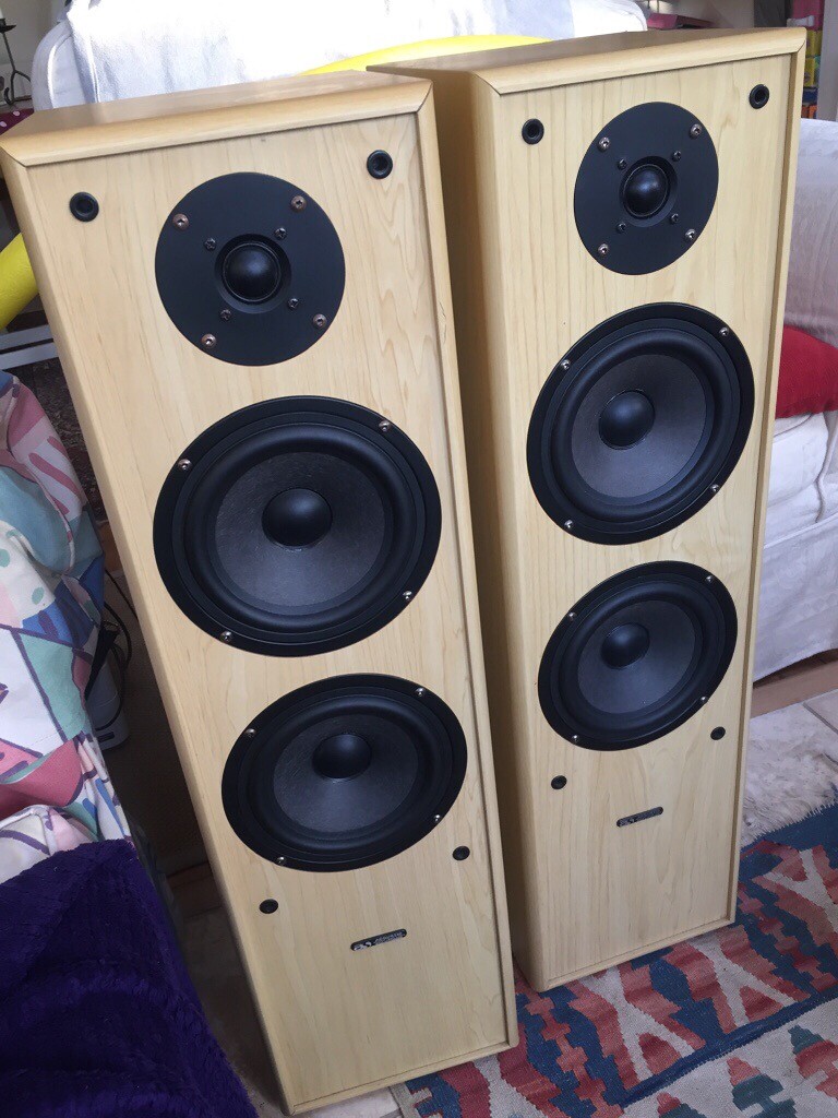 Retro Floor Standing Acoustic Solution Speakers in Norbury, London
