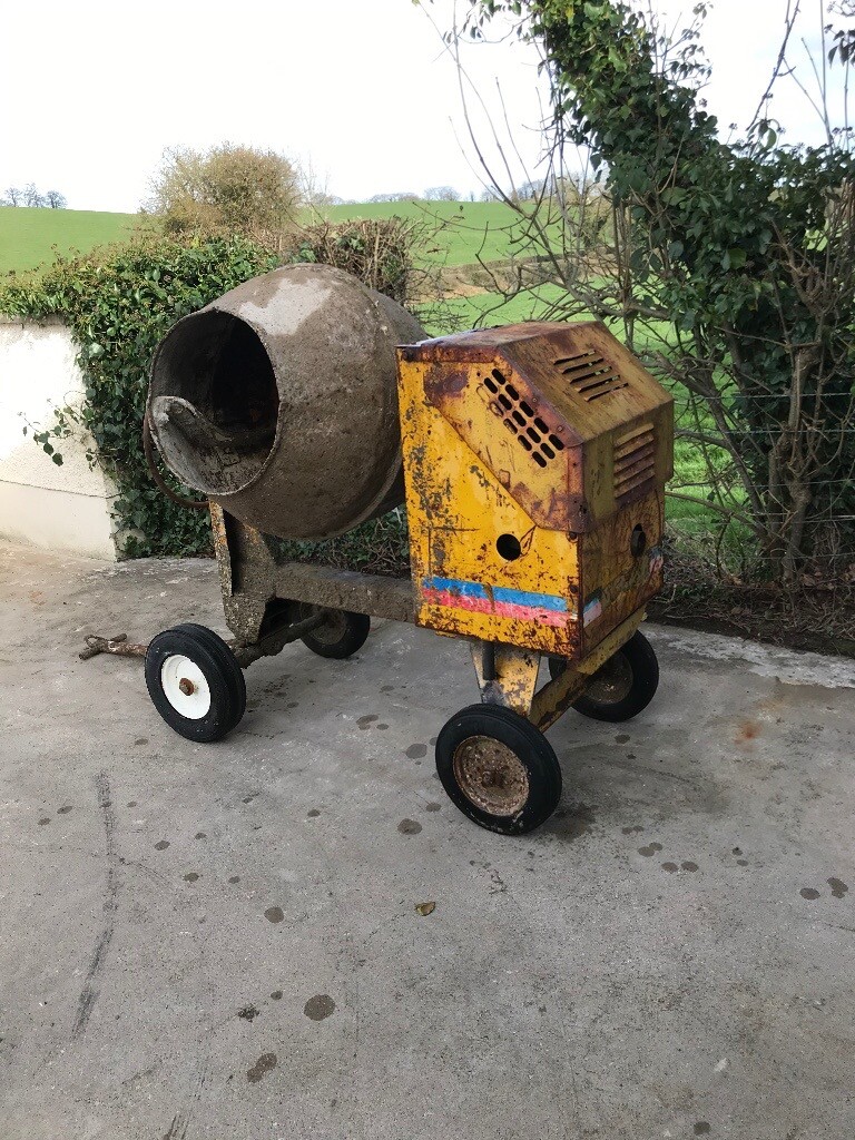 Winget cement mixer in Lisbellaw, County Fermanagh Gumtree