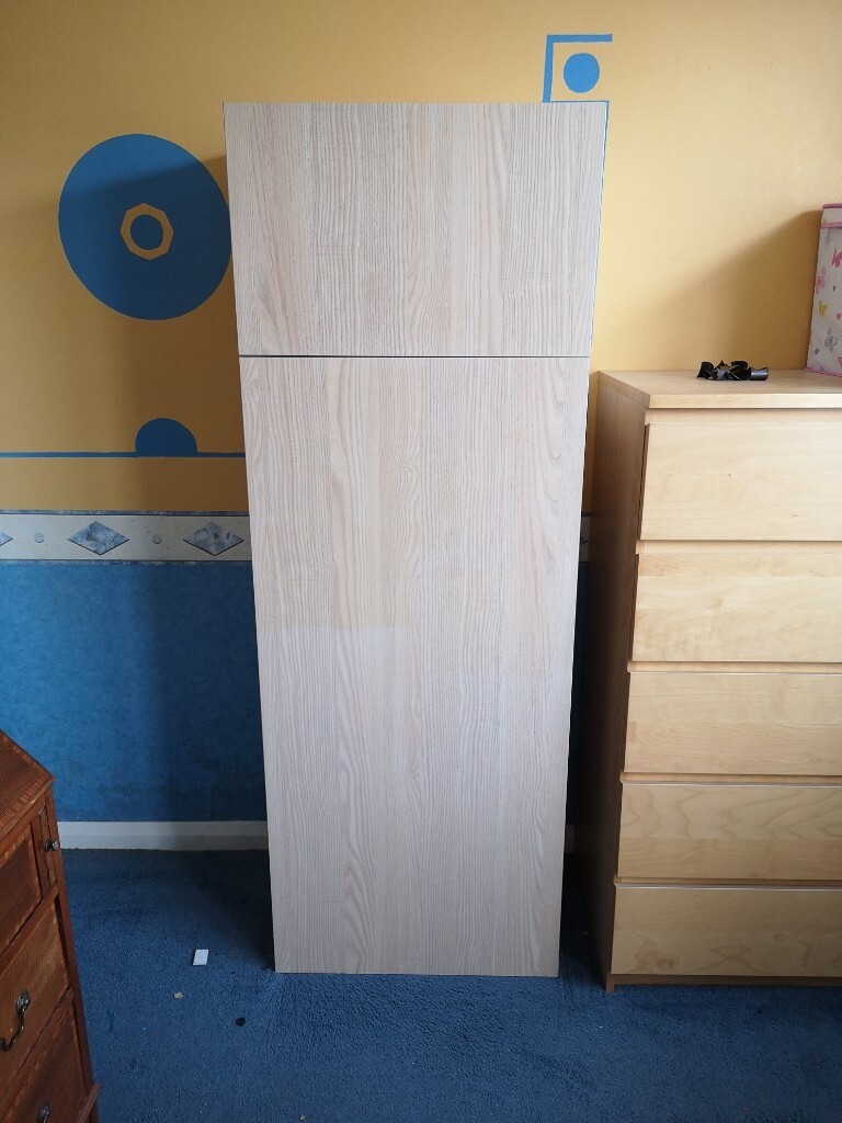 Besta Ikea storage cupboard with Vara doors in good condition unit in