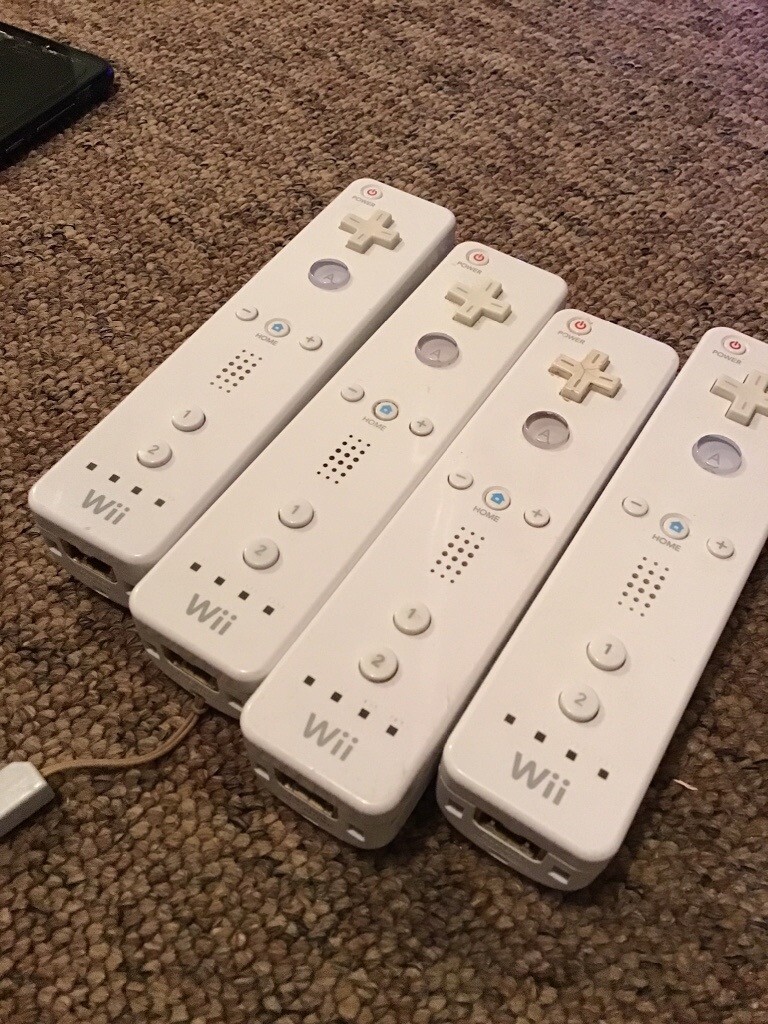 Nintendo wii bundle in Cardiff Gumtree