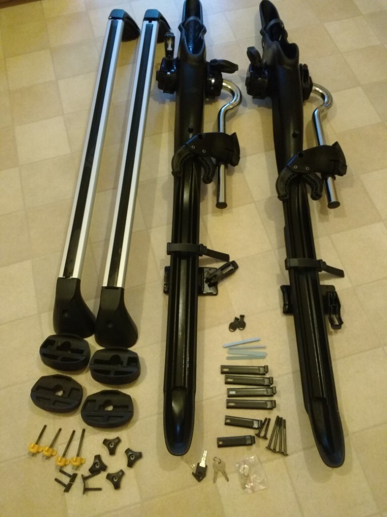 Subaru Legacy roof rack and 2 bike carriers in Banff, Aberdeenshire