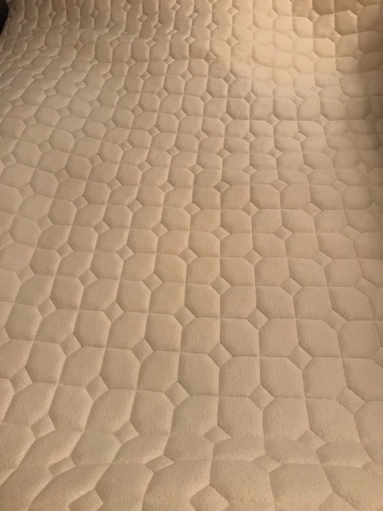 Dorma Memory Foam Mattress Topper king size in Carluke, South